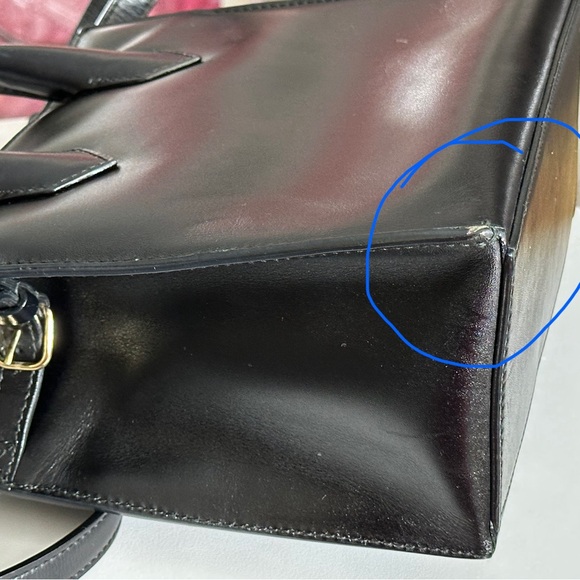 Authentic Balenciaga Black Leather Women's Bag - Picture 6 of 10